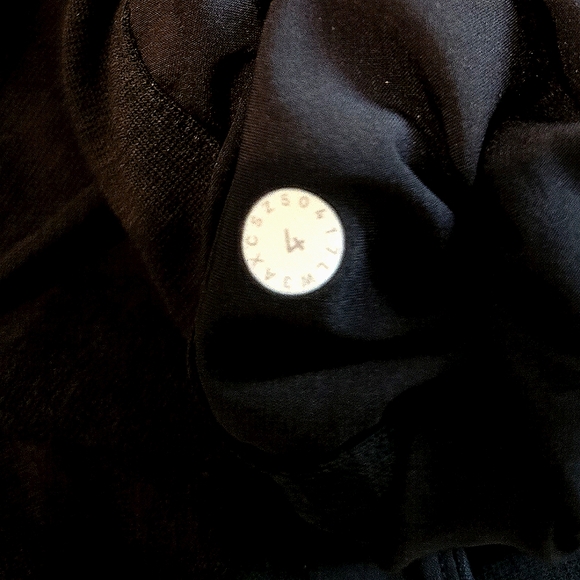 LULULEMON hoodie - Picture 6 of 6